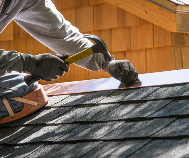 Best Shingle Roofing Installation  in St Croix Falls, WI